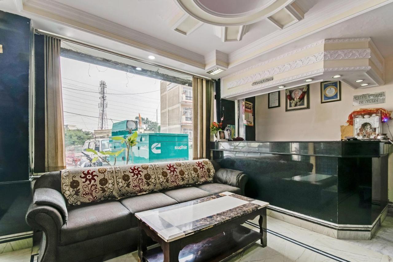 Oyo 24888 Hotel Sham Palace Катра Екстериор снимка